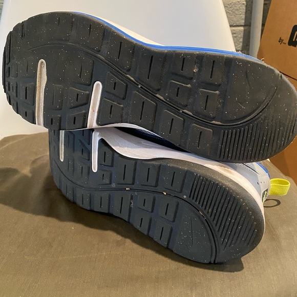 Nike Air Max AP - Picture 3 of 6